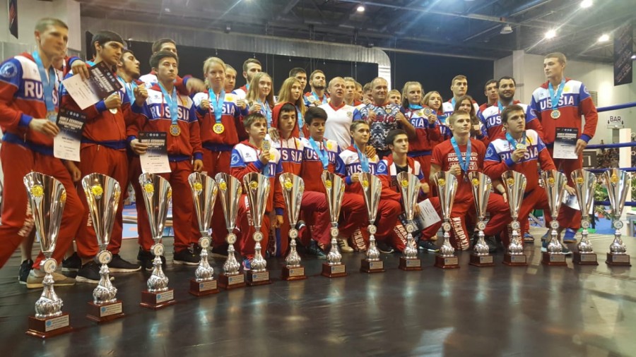 Кикбоксеры из Приморья завоевали пять медалей на Первенстве мира