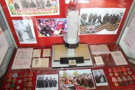 В музее истории города Арсеньева работает выставка «Защитники Отечества»