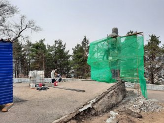 В Арсеньеве проводятся работы по сохранению памятника 0