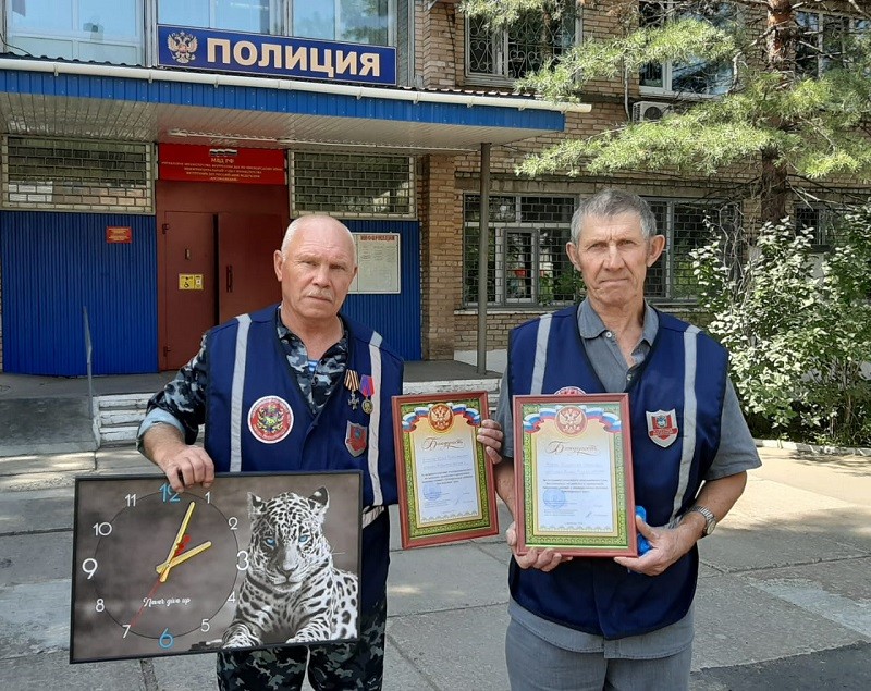 В Арсеньеве вручили Благодарственные письма наиболее активным дружинникам