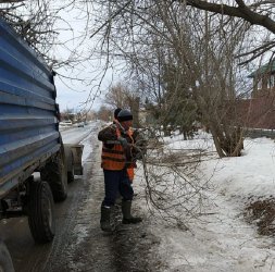 В Арсеньеве продолжаются работы по наведению порядка после ноябрьского ледяного дождя 0