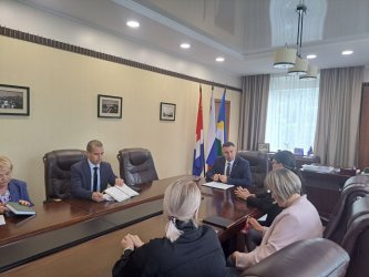 Врио Главы Арсеньевского городского округа Сергей Угаров регулярно проводит приемы граждан
