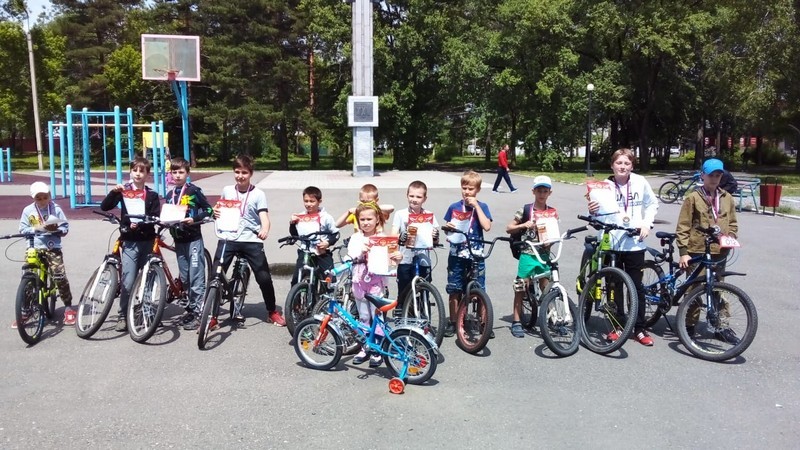 В Арсеньеве провели Велодраграйсинг «Лето 2021»!