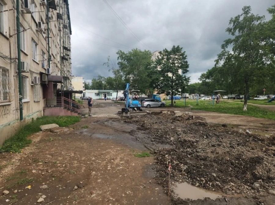 В Арсеньеве началось благоустройство дворов В Арсеньеве началось благоустройство дворов