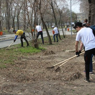 В Арсеньеве прошли акции по весенней уборке города в рамках Всероссийского субботника. 1