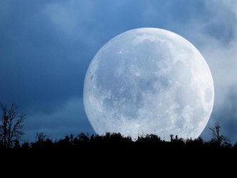 26 мая жители Дальнего Востока станут свидетелями лунного затмения во время "суперлуния"