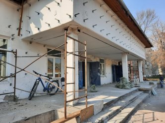 В филиале детской поликлиники Арсеньевской городской больницы продолжаются ремонтные работы