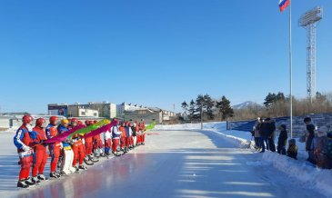 В Арсеньеве открыли зимний сезон на ледовом поле стадиона «Восток» 1
