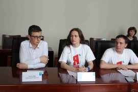 Молодые активисты Арсеньева отметили День российского парламентаризма 2