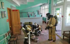 Спасатели провели тренировочные пожарно-тактические занятия в арсеньевской Детской школе искусств