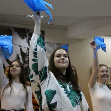 В Арсеньеве концертно-праздничные мероприятия из-за непогоды прошли во Дворце культуры «Прогресс» 4