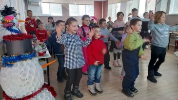 Праздник «Новый год начинается с книги» состоялся в Центральной детской библиотеке города Арсеньев