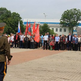 22 июня в Арсеньеве состоялась церемония возложения цветов к обелиску Славы 1