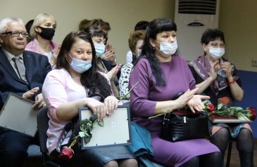 В Арсеньеве состоялось чествование работников сферы ЖКХ и бытового обслуживания 3