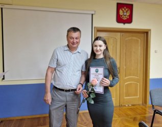Благодарственные письма вручены дружинникам города