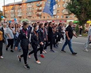 Молодежное шествие, дискотека и фейерверк – в завершении праздника в честь 150-летия В.К. Арсеньева 4