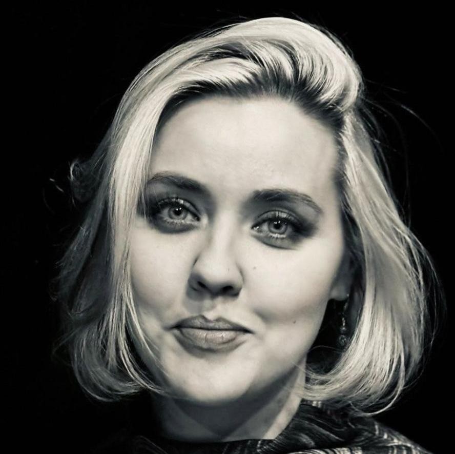 Театрально-концертный зал "Центральный дом культуры железнодорожников" и его художественный руководитель