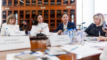 В Москве 14 апреля 2026 года крупно обсудили за круглым столом детское психологическое здоровье и вопросы безопасности искусстве