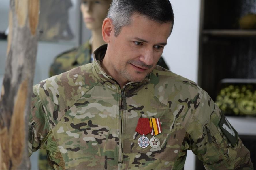 Игорь Гончаров - офицер с боевым опытом передал артефакты СВО в воронежский музей