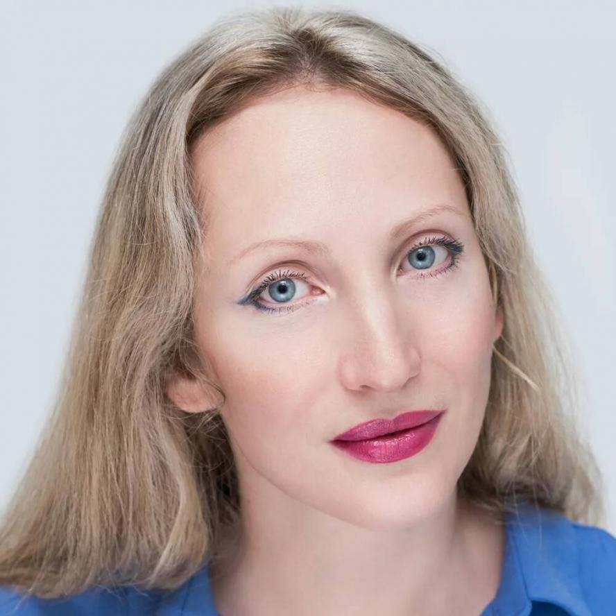 Писатель Юлия Никишина: как привить детям любовь к планете через образование