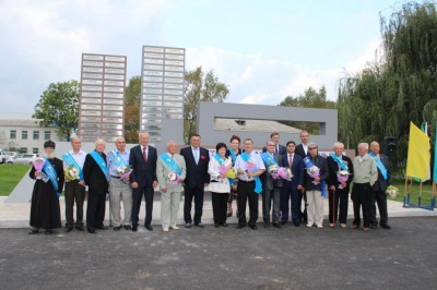 Накануне Дня города в Арсеньеве открылась Почетная Доска Почётных граждан