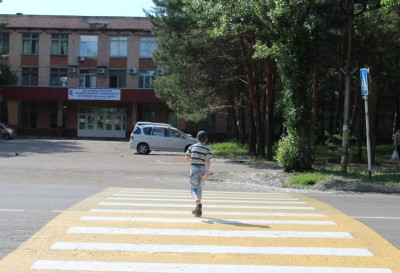 В Арсеньеве появились еще два пешеходных перехода, выполненных по новым стандартам